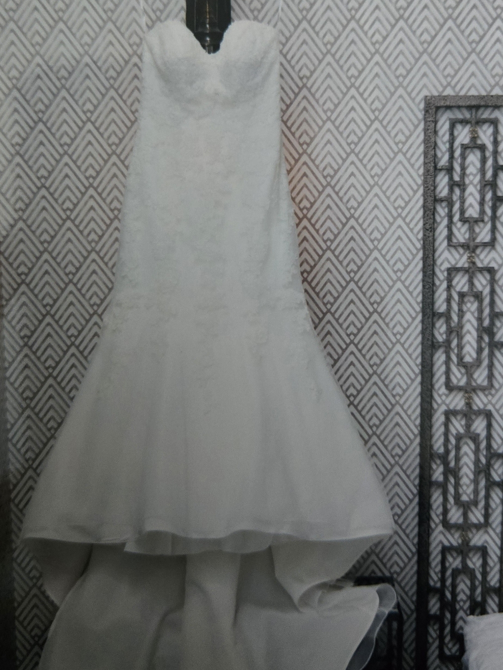 Strapless White Trumpet Style Wedding Dress